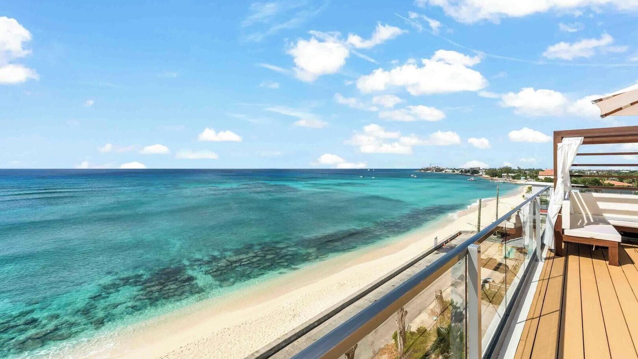 Photo of Outdoor in West Bay
