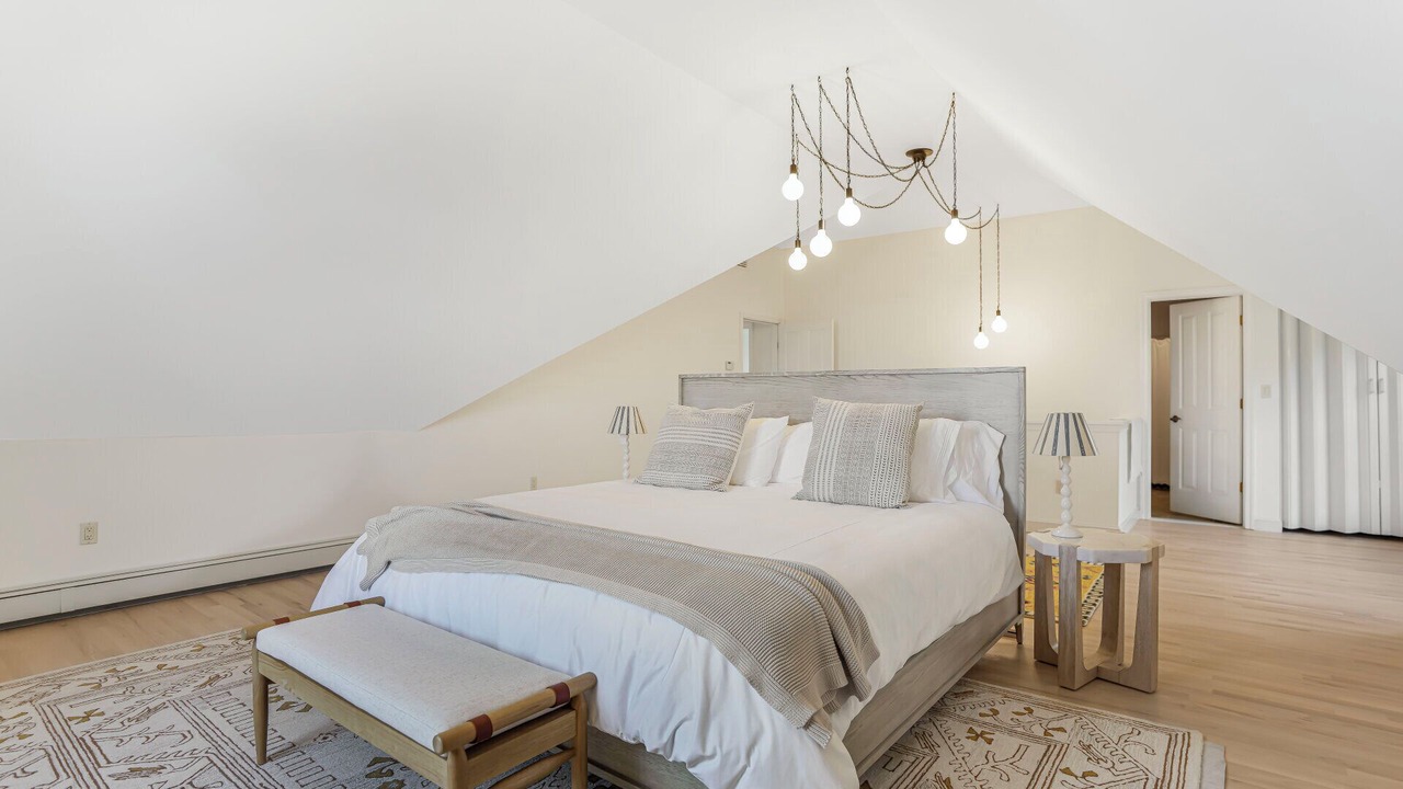 Photo of Bedroom in Southold