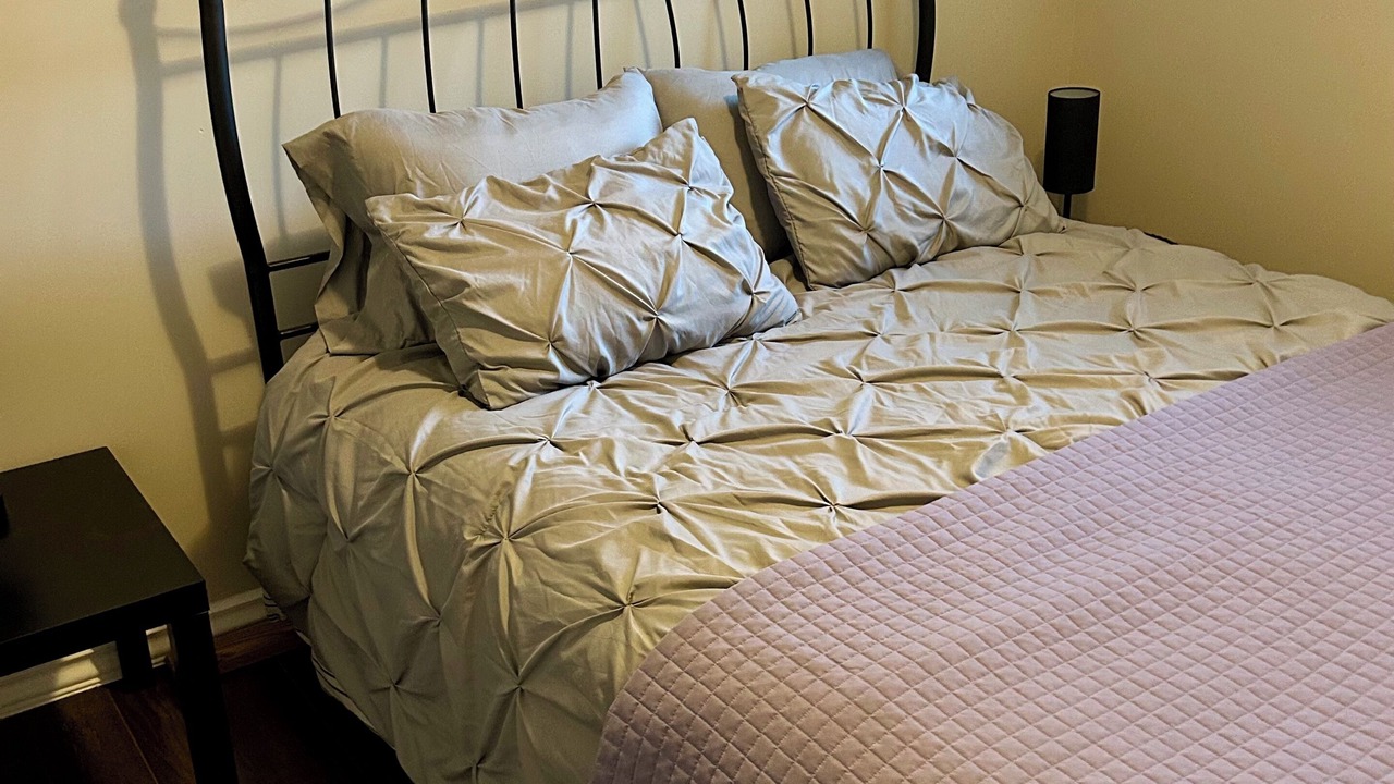 Photo of Bedroom in Walnut Grove