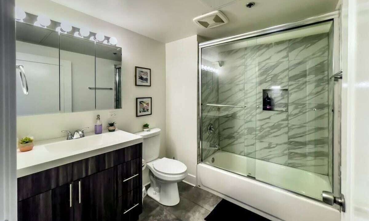 Photo of Bathroom in Prairie District