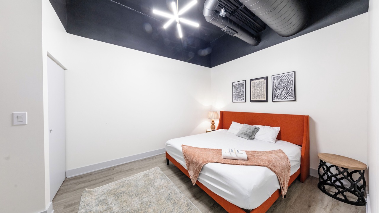 Photo of Bedroom in Near South Side
