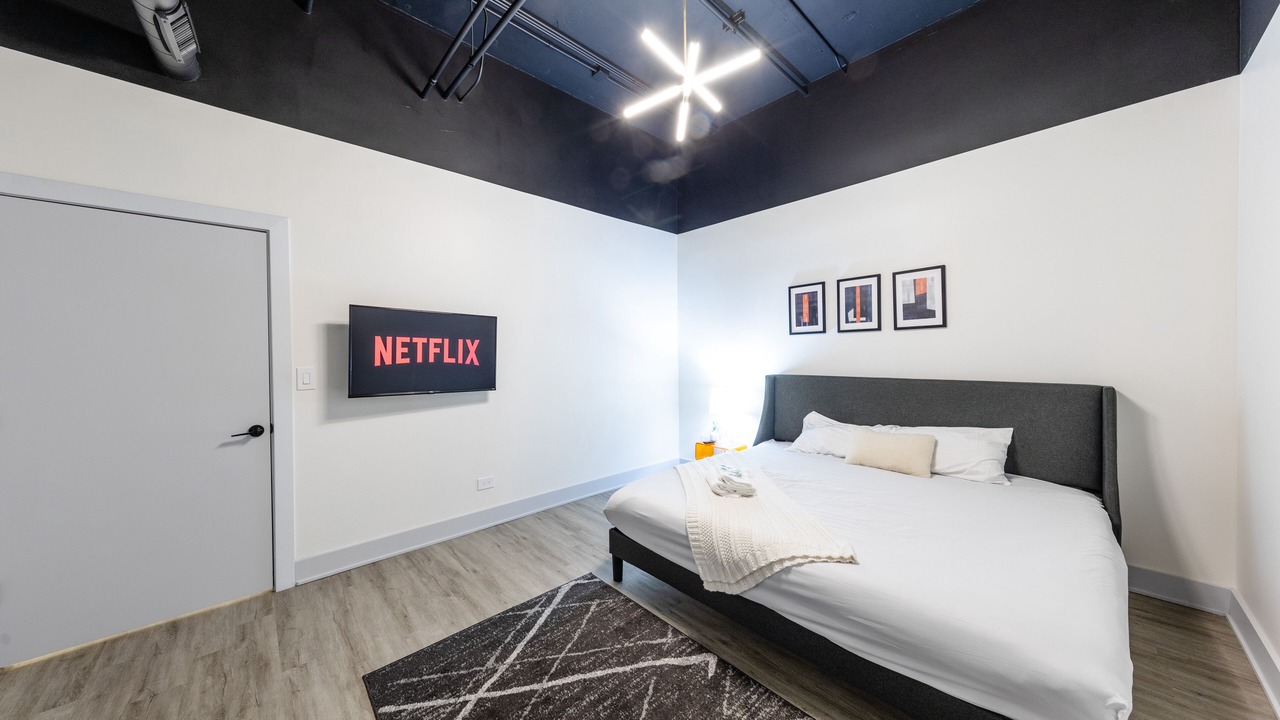 Photo of Bedroom in Near South Side