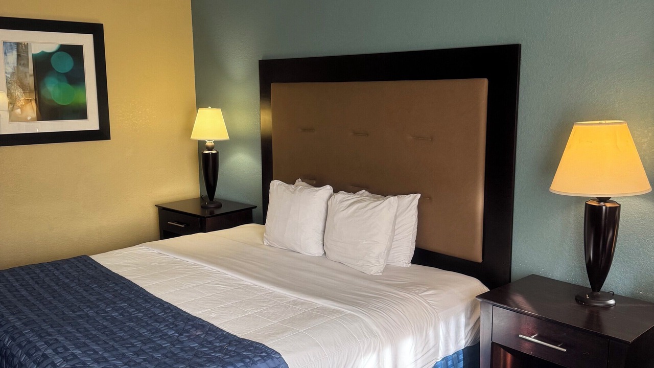 Photo of Bedroom in New London