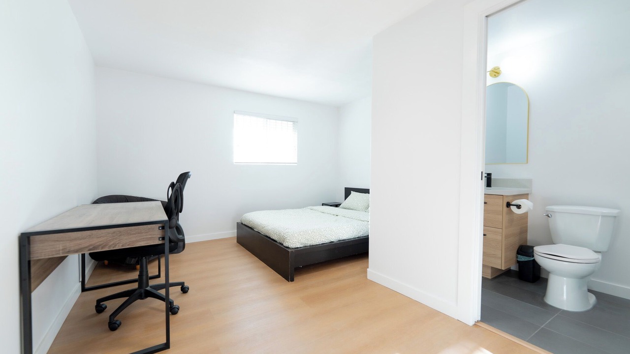 Photo of Bedroom in Fraserview