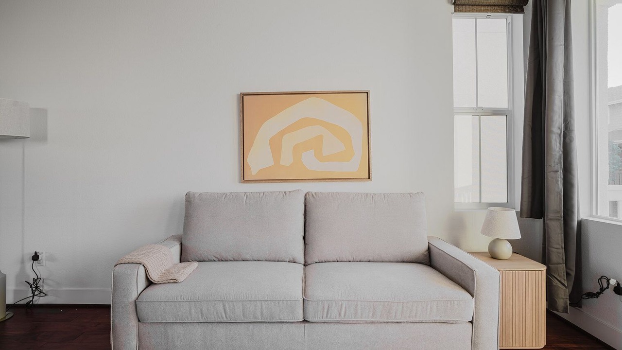 Photo of Livingroom in Newark