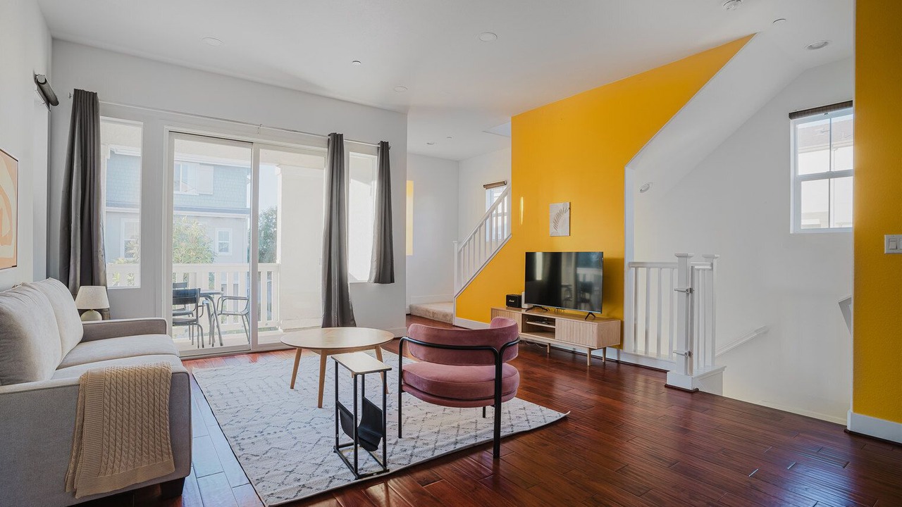 Photo of Livingroom in Newark