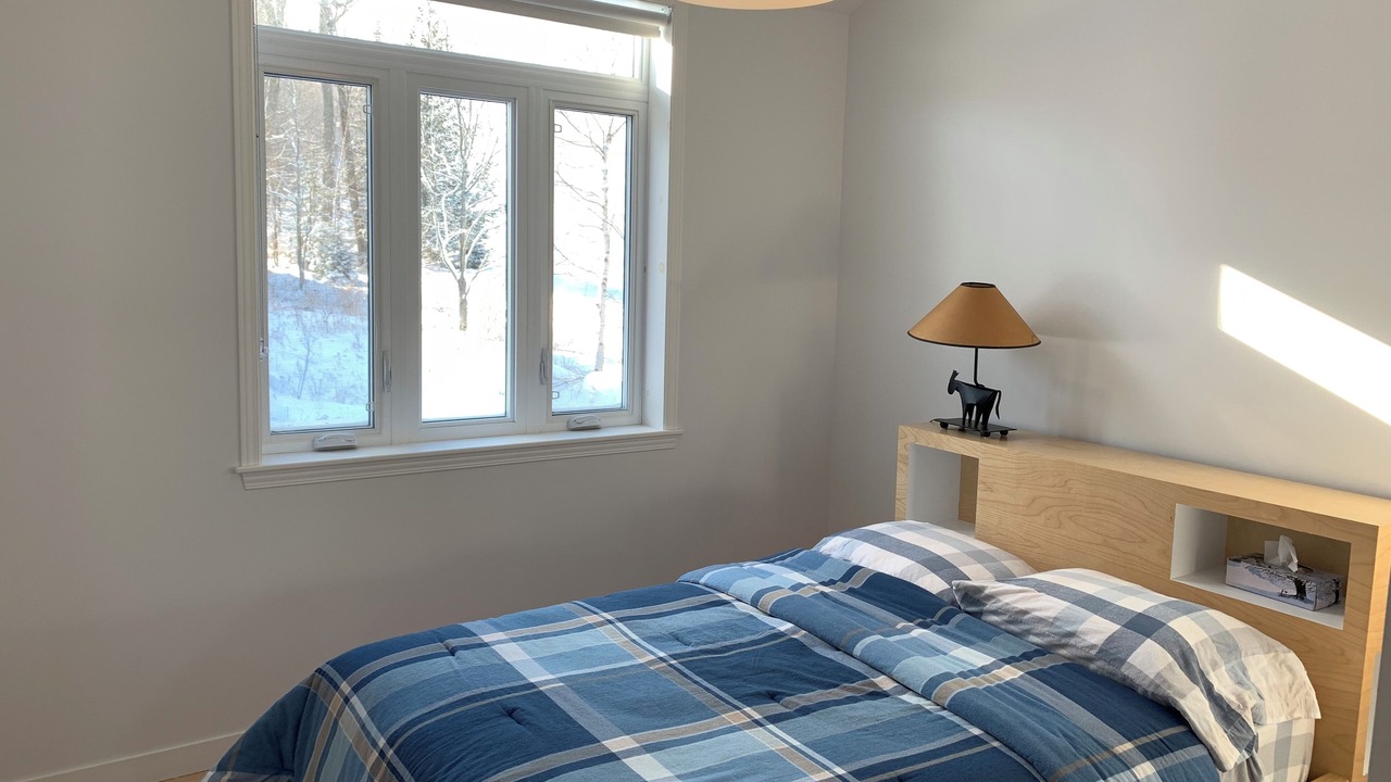 Photo of Bedroom in Owl's Head Ski Resort
