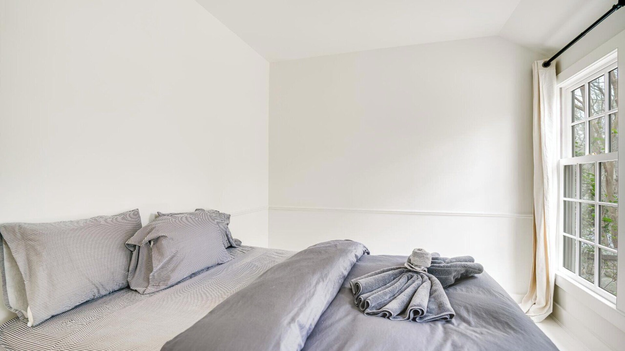 Photo of Bedroom in Amagansett North