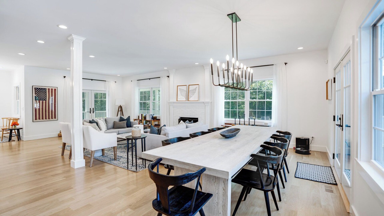 Photo of Others in East Hampton North