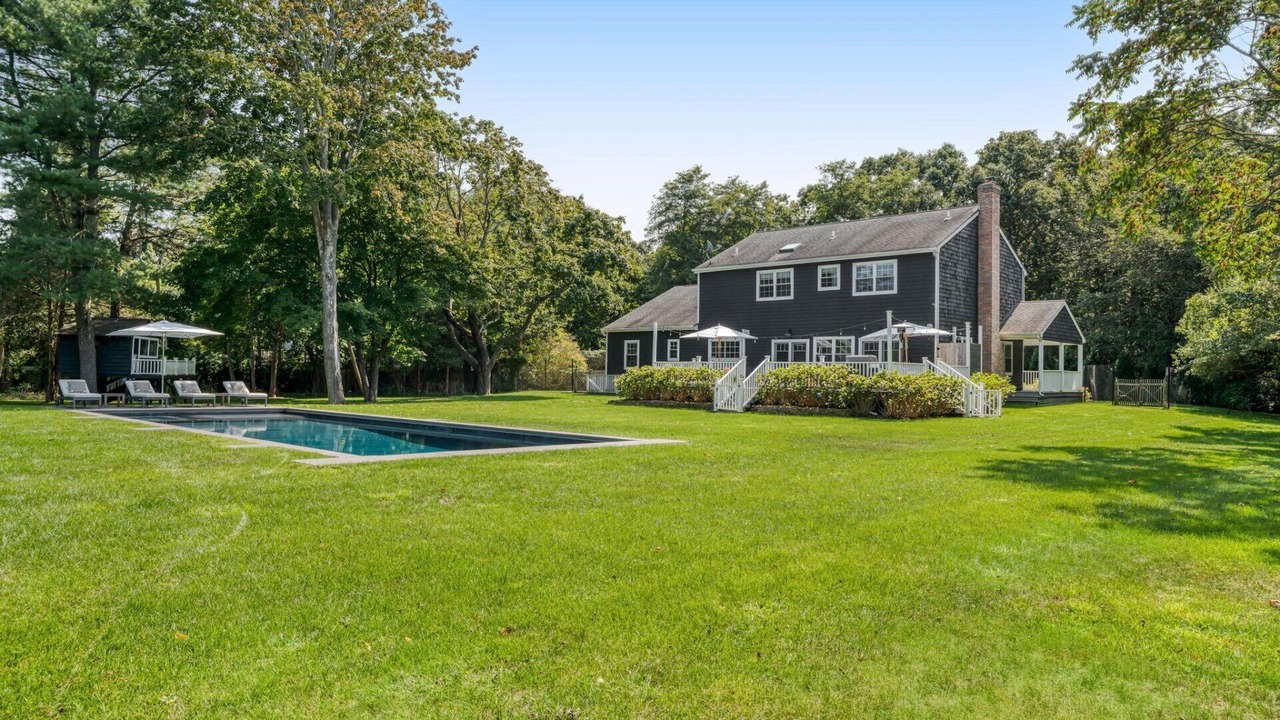 Photo of Outdoor in East Hampton North