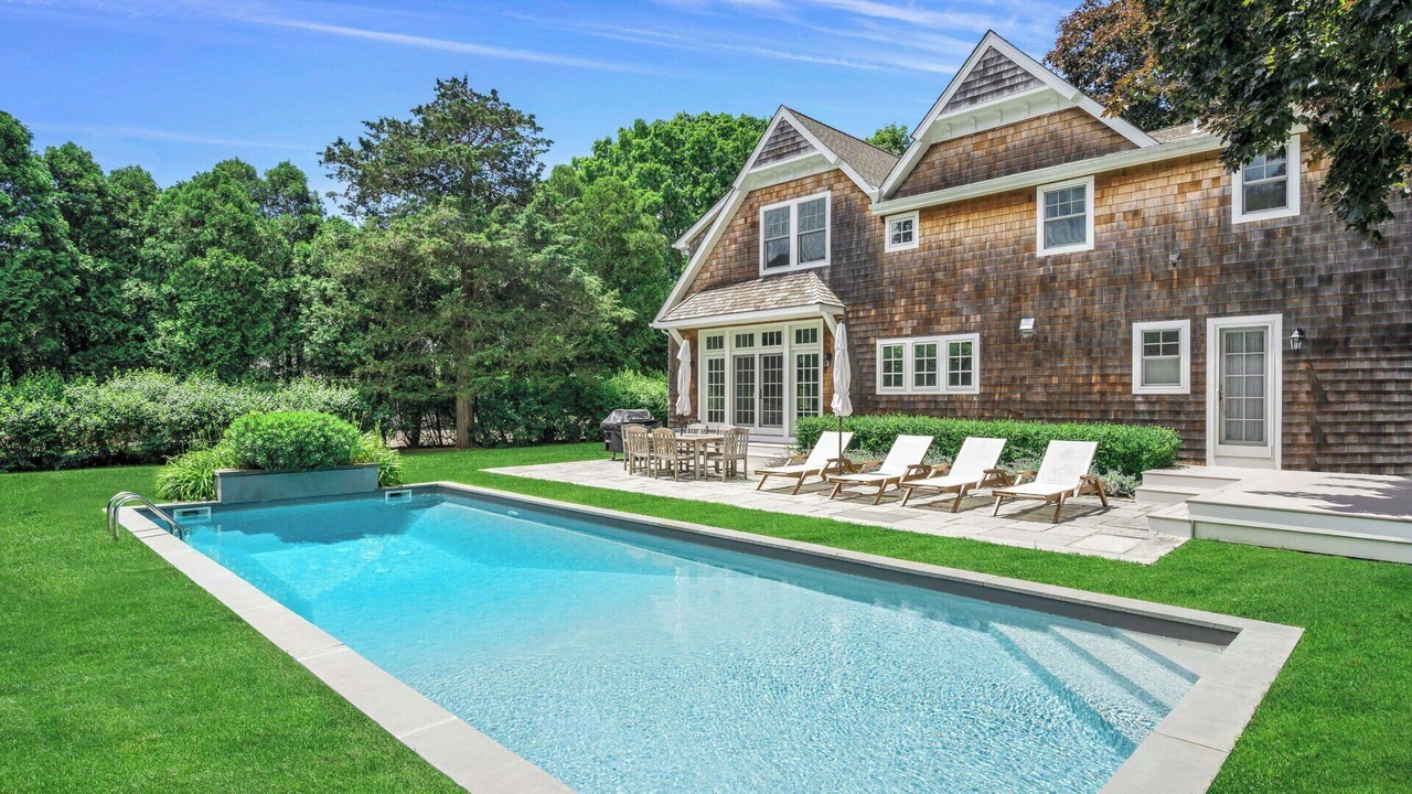 Photo of Outdoor in Village of East Hampton