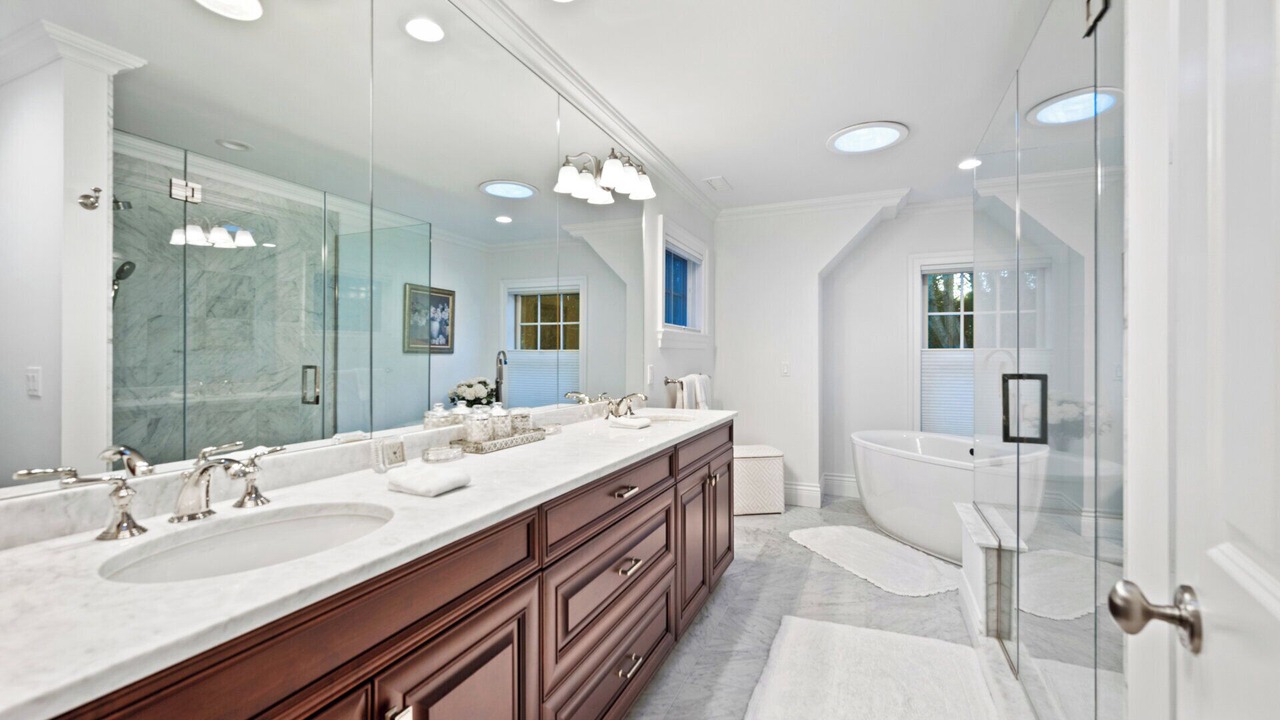 Photo of Bathroom in Village of East Hampton