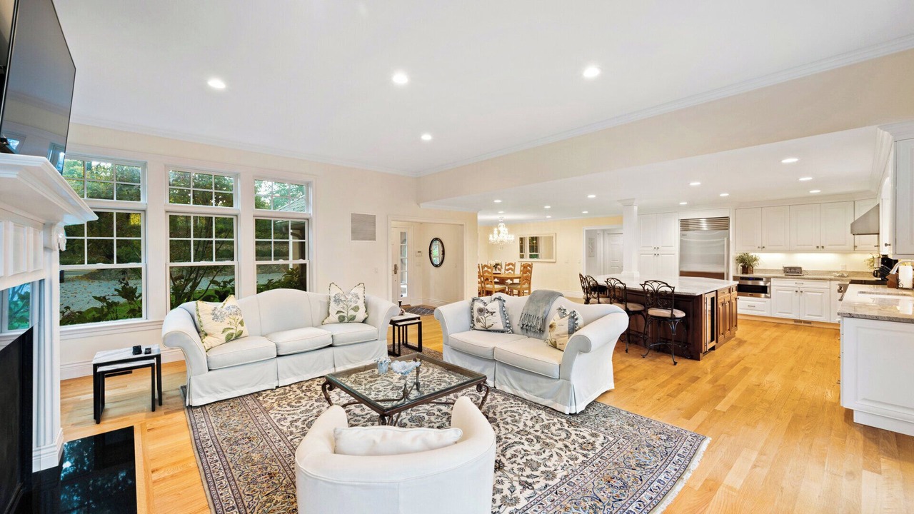 Photo of Livingroom in Village of East Hampton