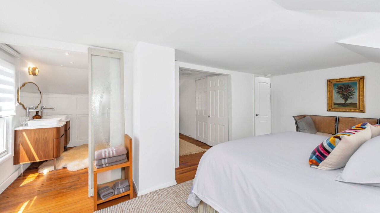Photo of Bedroom in Shelter Island
