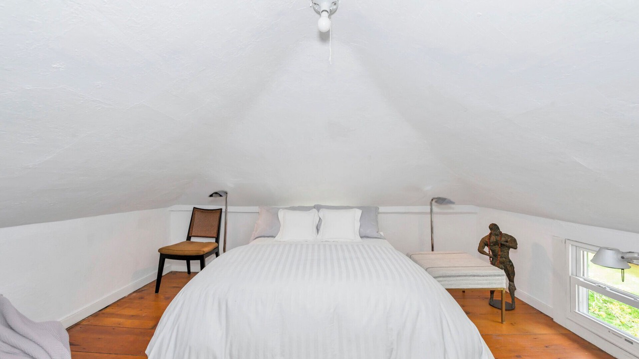 Photo of Bedroom in Shelter Island