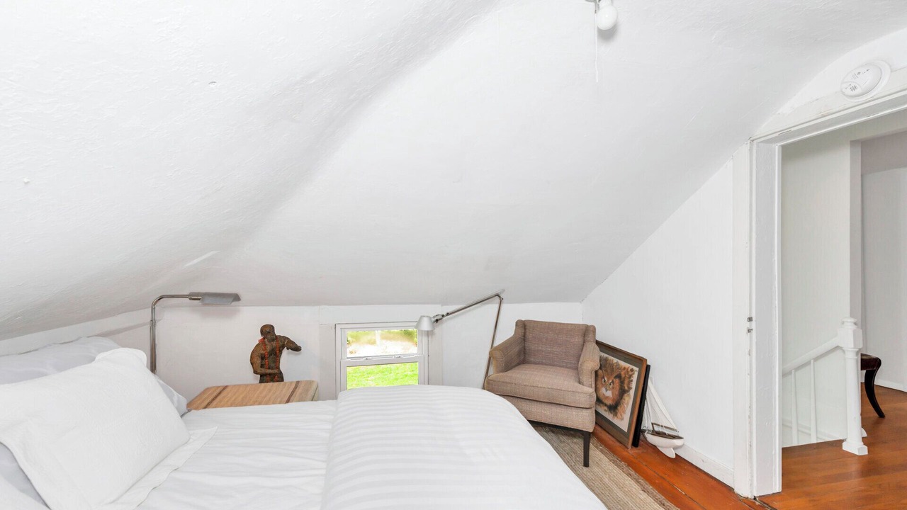 Photo of Bedroom in Shelter Island