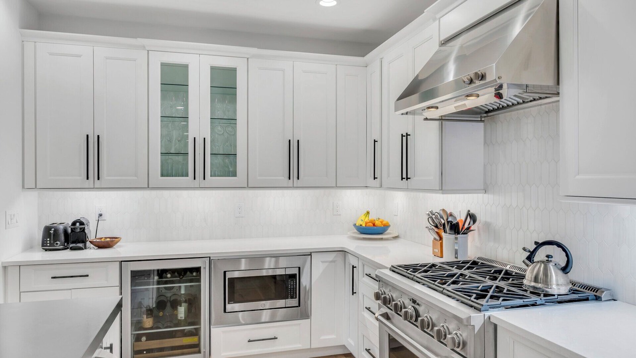 Photo of Kitchen in East Hampton