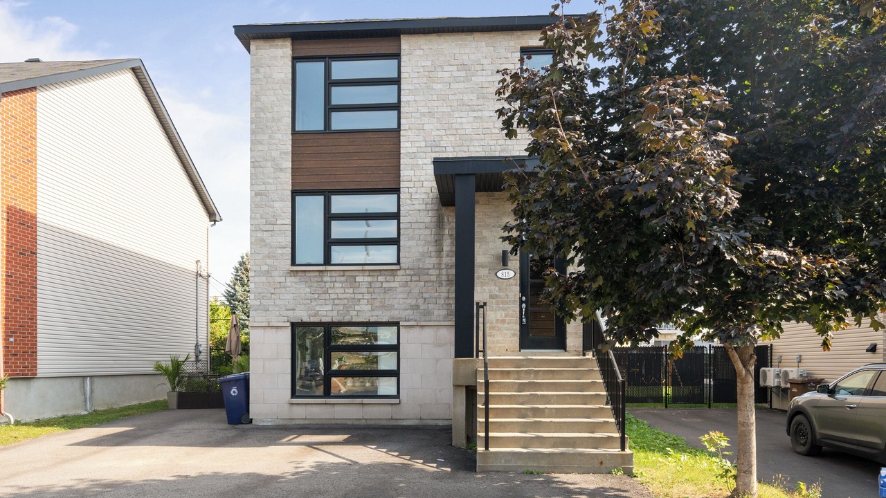 Photo of Outdoor in Laval