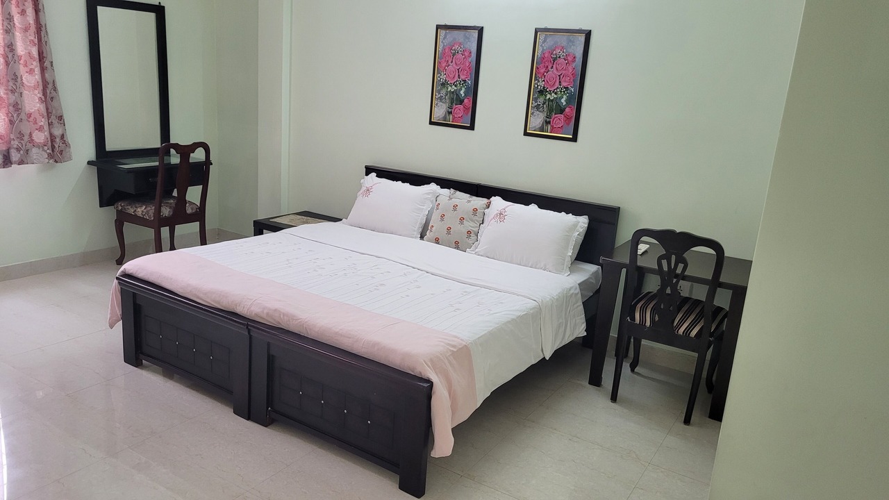 Photo of Bedroom in Toli Chowki