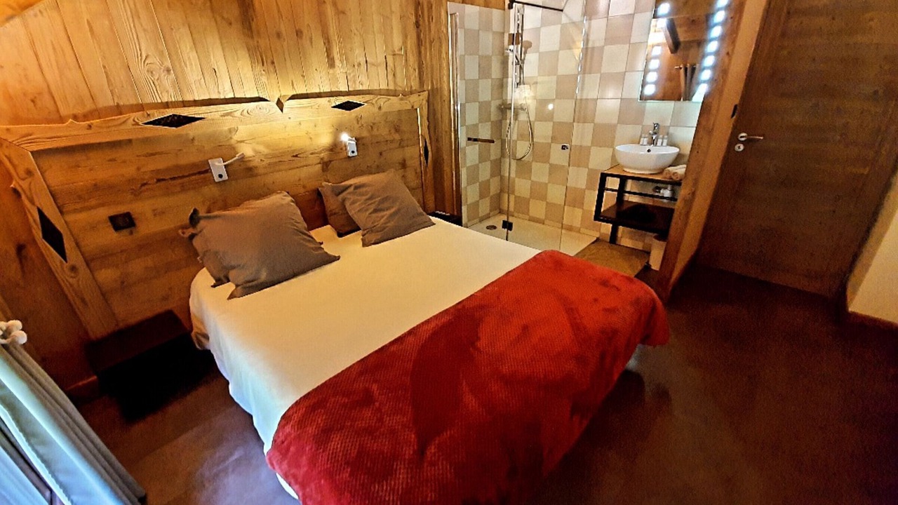 Photo of Bedroom in Villarembert