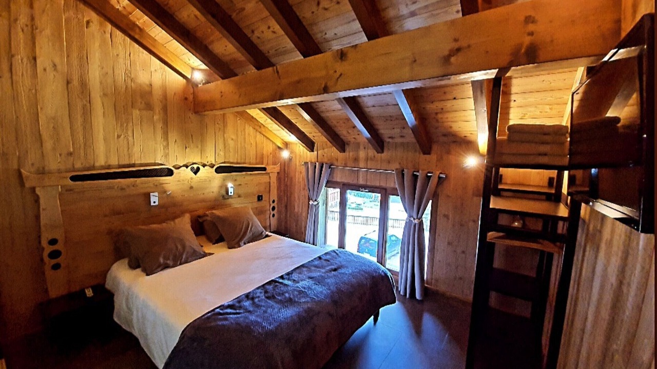 Photo of Bedroom in Villarembert
