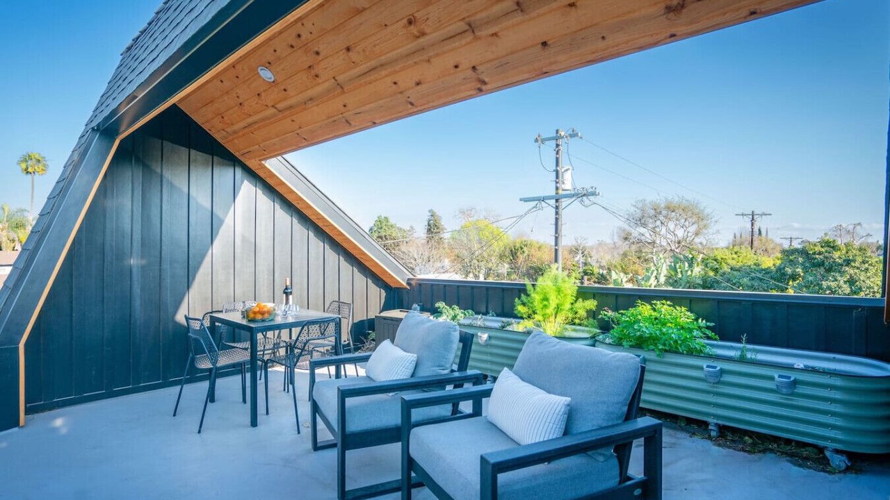 Photo of Outdoor in Mar Vista