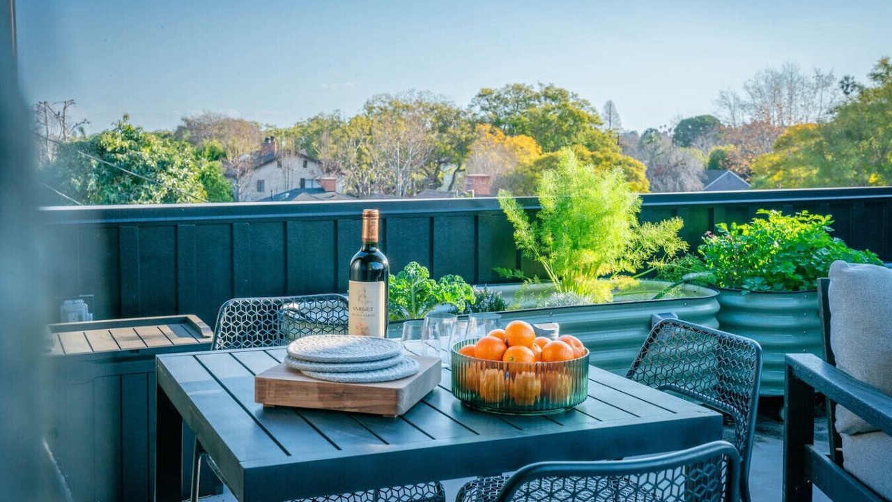 Photo of Outdoor in Mar Vista