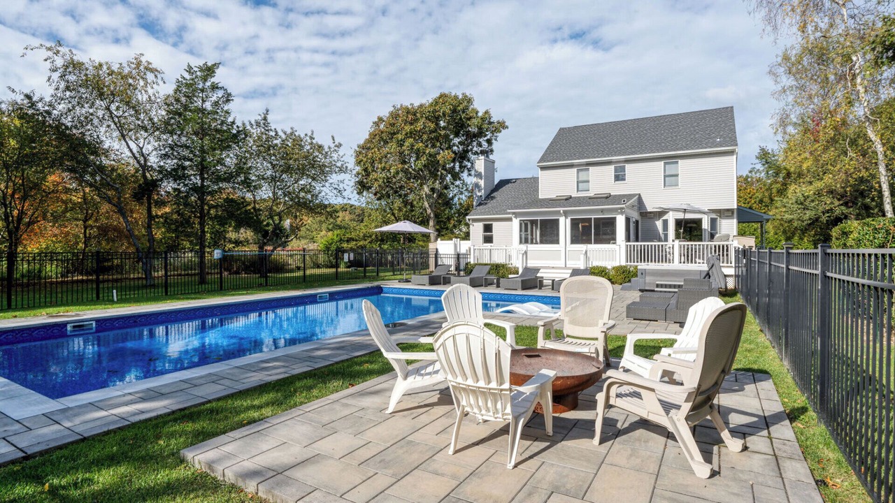 Photo of Outdoor in Greenport West