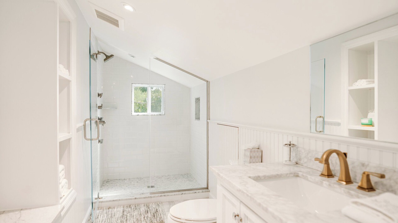 Photo of Bathroom in Greenport West