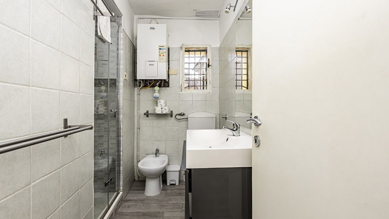Photo of Bathroom in Celio