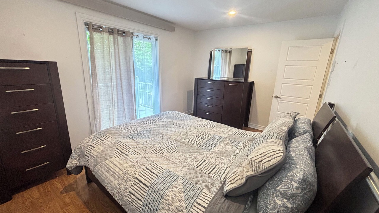 Photo of Bedroom in Les Maskoutains Regional County Municipality