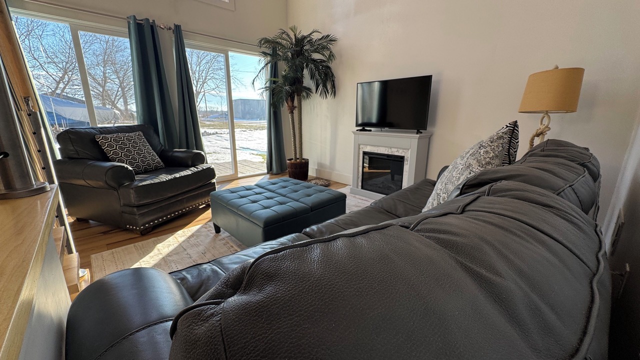 Photo of Livingroom in Spring Lake