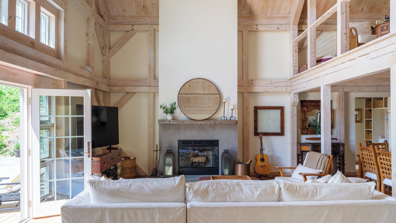 Photo of Livingroom in Canaan