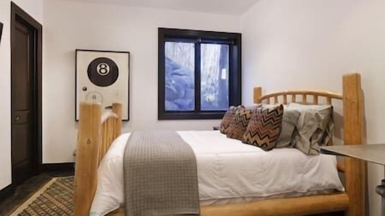 Photo of Bedroom in Aspen