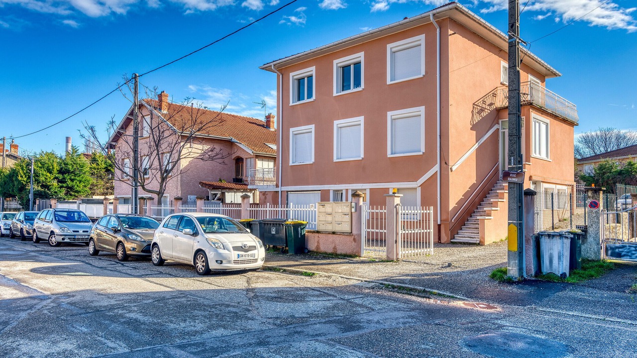 Photo of Outdoor in Parilly
