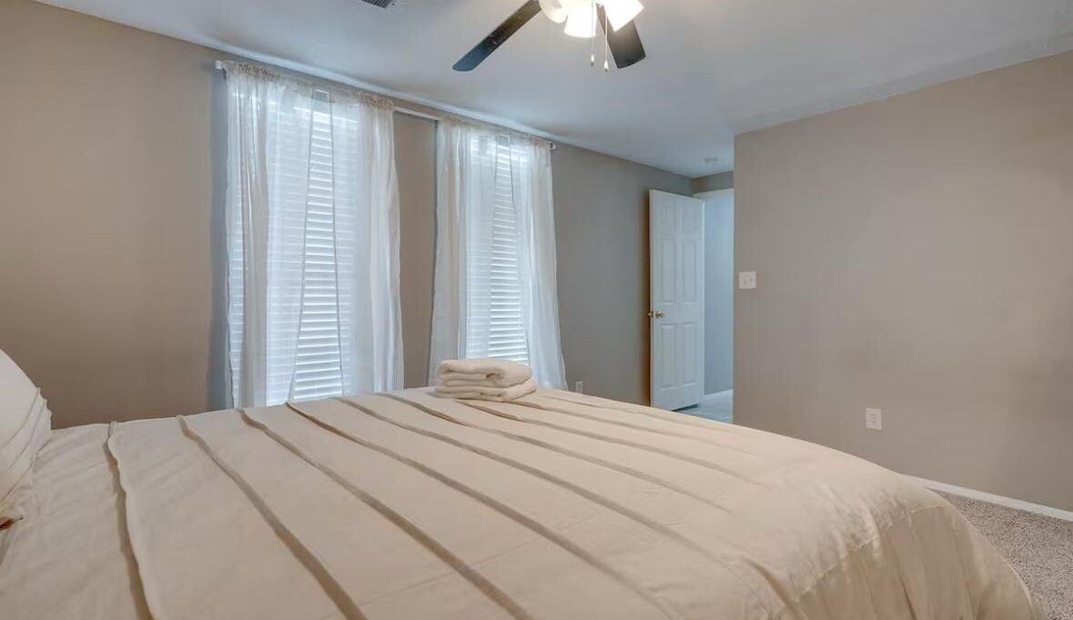 Photo of Bedroom in Mesa Grande