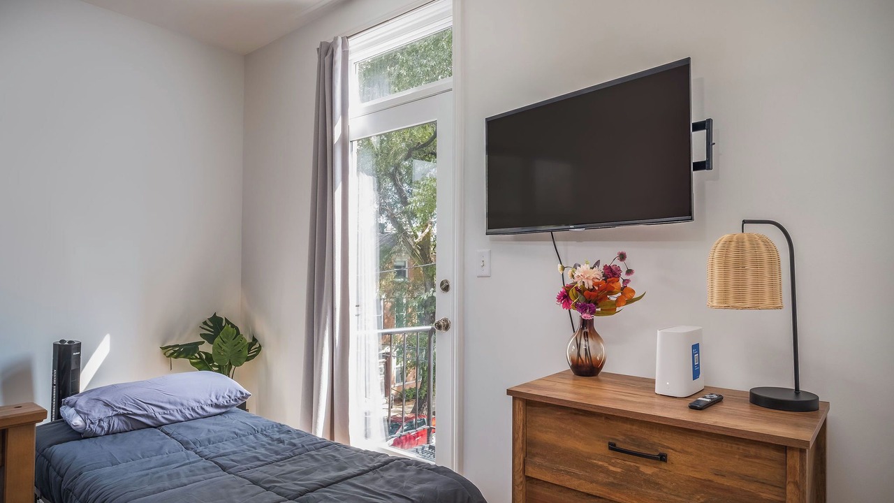 Photo of Bedroom in Bucktown
