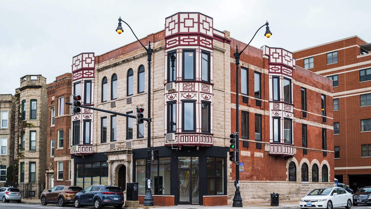 Photo of Outdoor in Logan Square