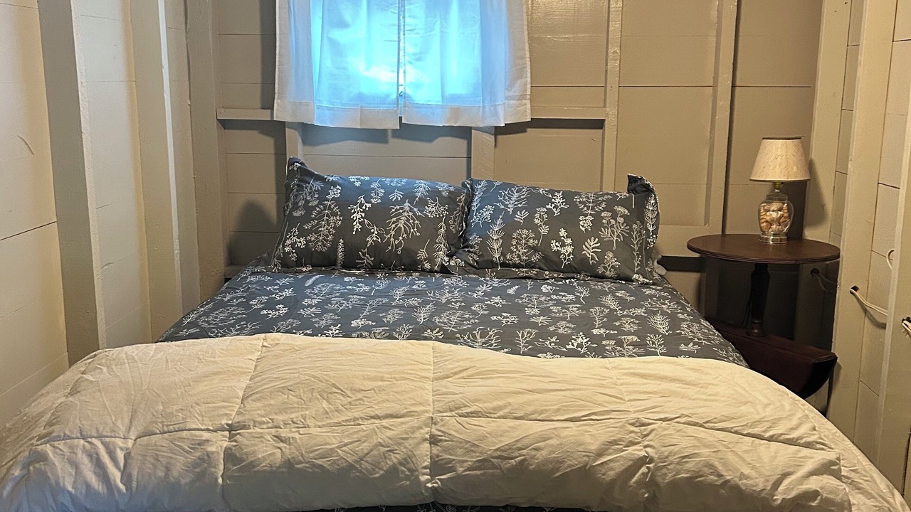 Photo of Bedroom in Woodbury