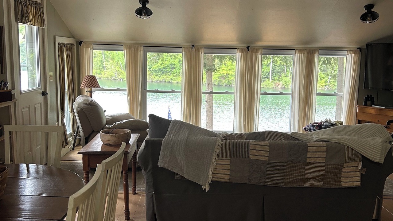 Photo of Livingroom in Woodbury