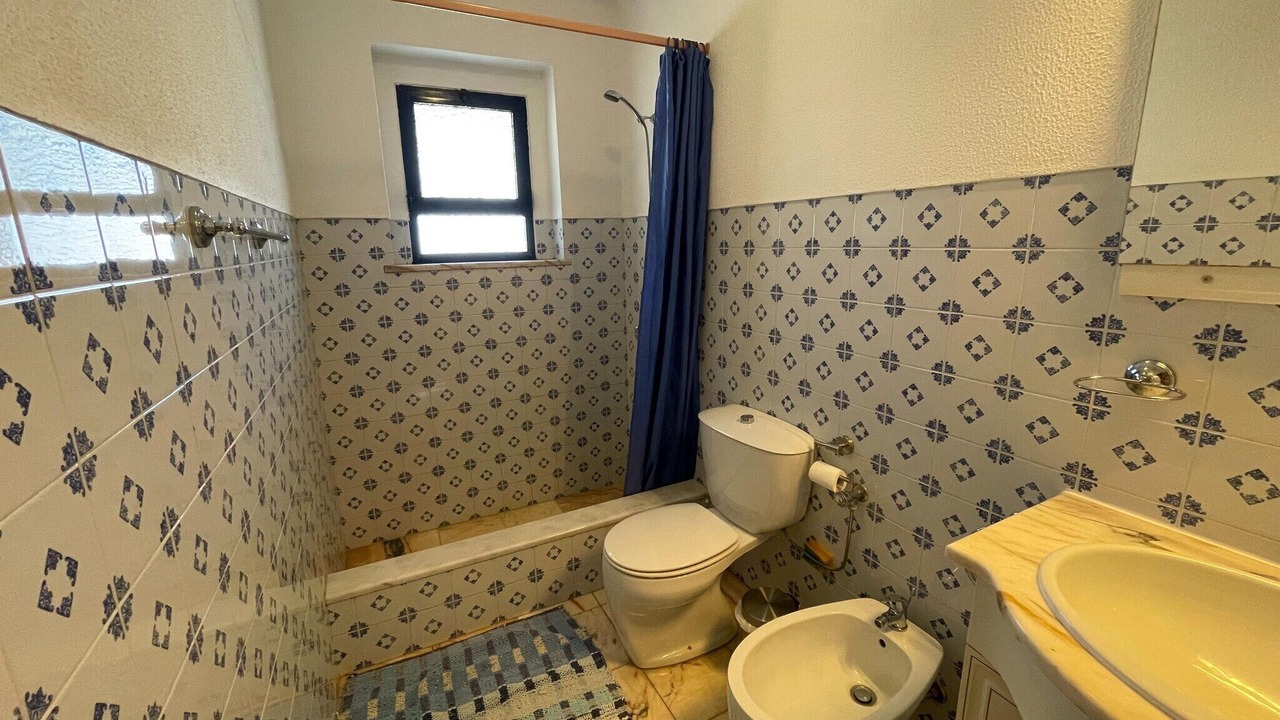 Photo of Bathroom in Montemor-o-Novo