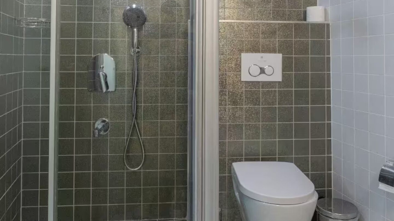 Photo of Bathroom in Lara