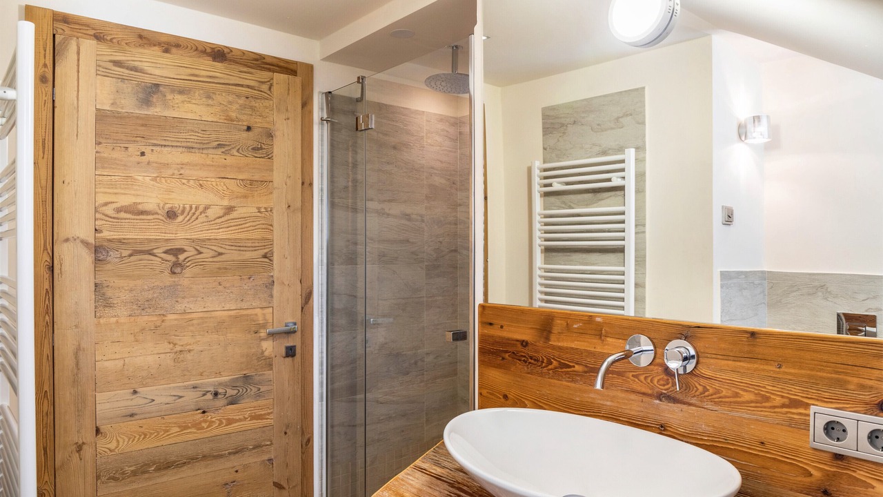 Photo of Bathroom in Seefeld Pedestrian Zone