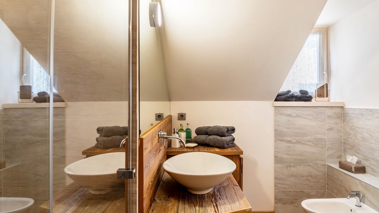Photo of Bathroom in Seefeld Pedestrian Zone