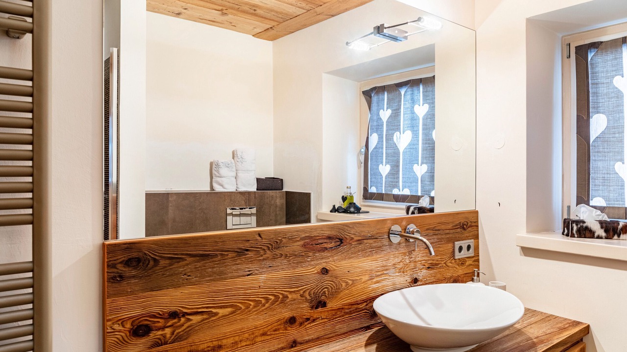 Photo of Bathroom in Seefeld Pedestrian Zone
