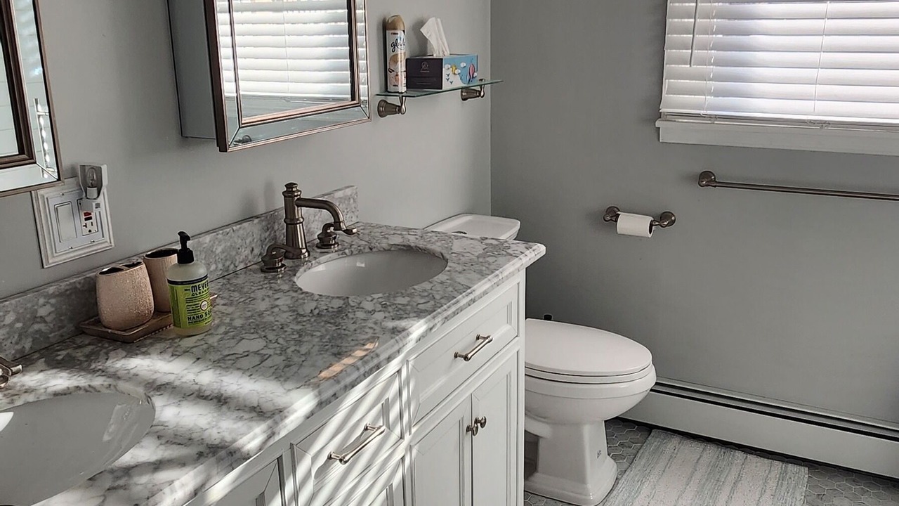 Photo of Bathroom in Middletown