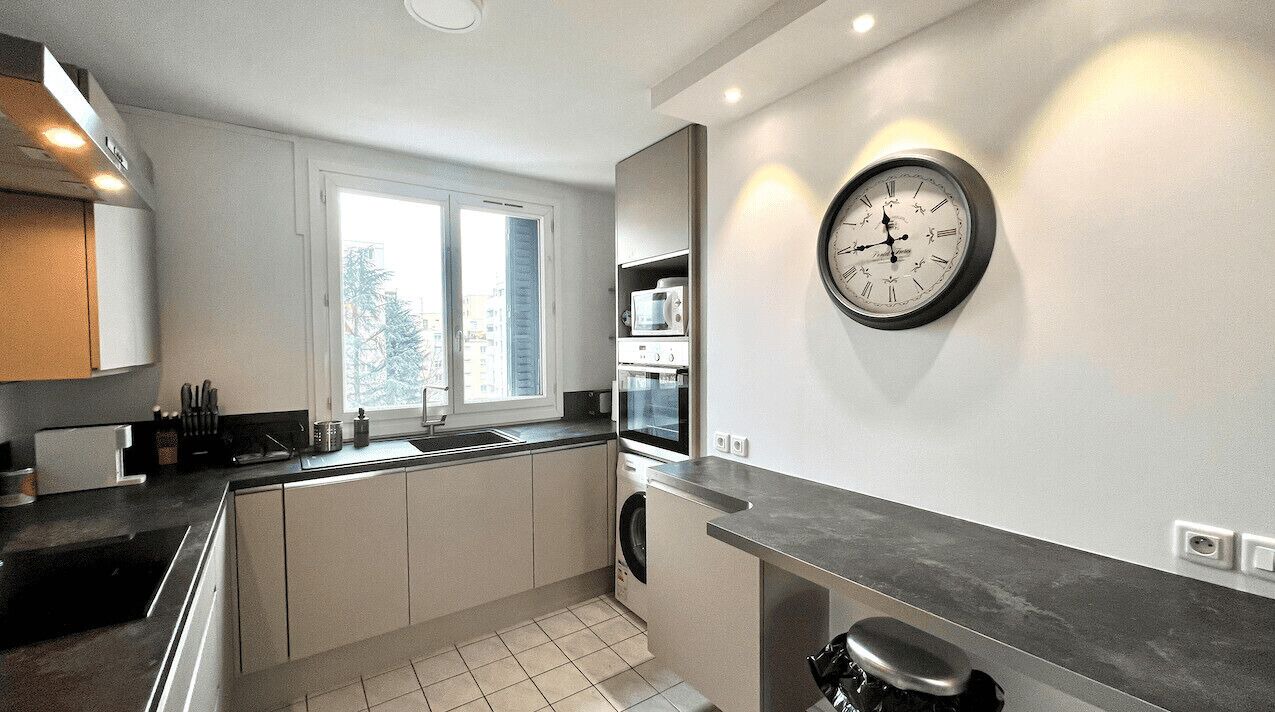Photo of Kitchen in Jean Moulin - Marius Berliet