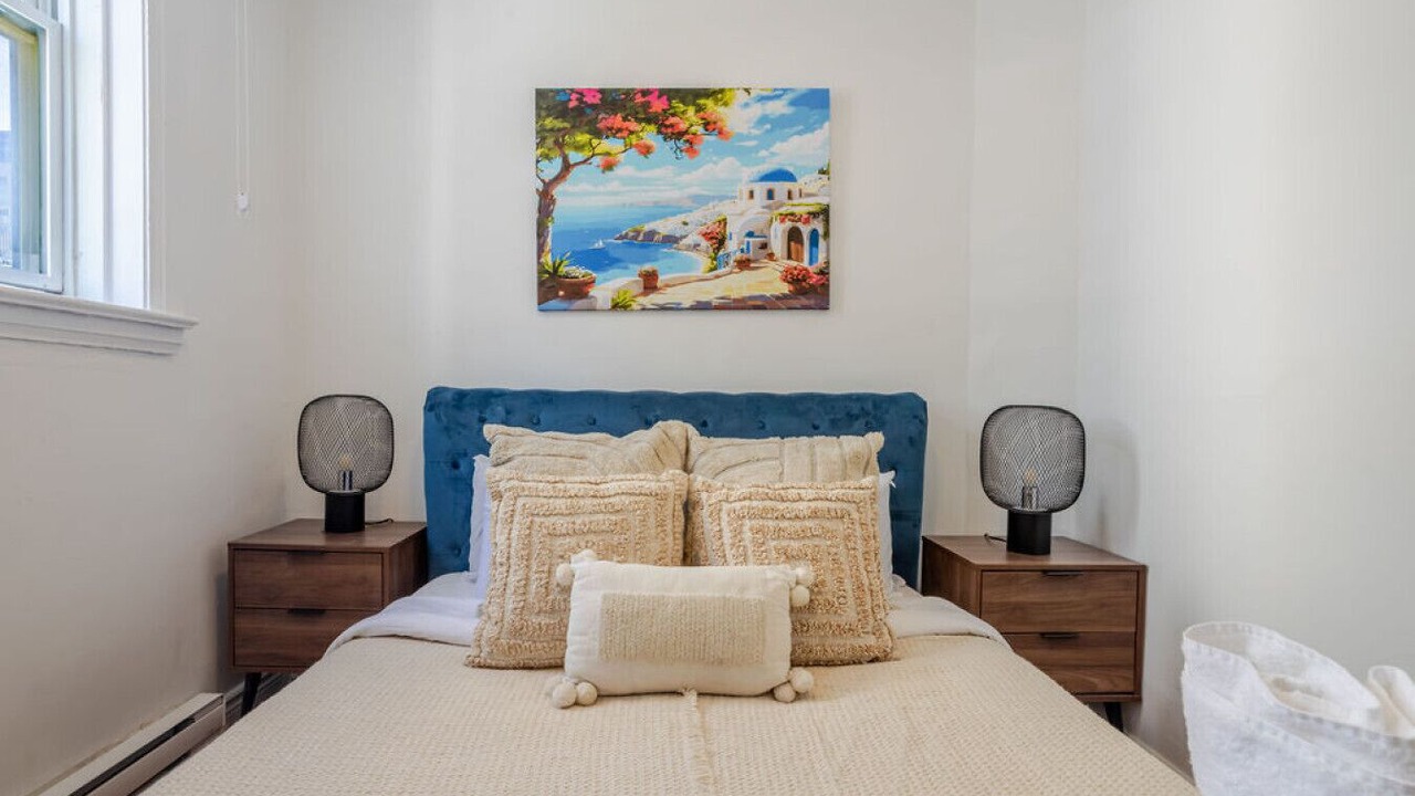 Photo of Bedroom in Shaughnessy Village