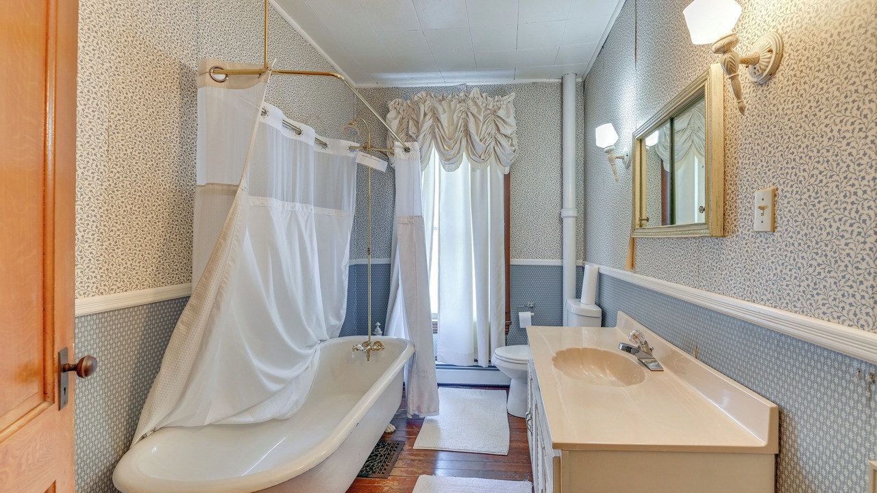 Photo of Bathroom in Fleischmanns