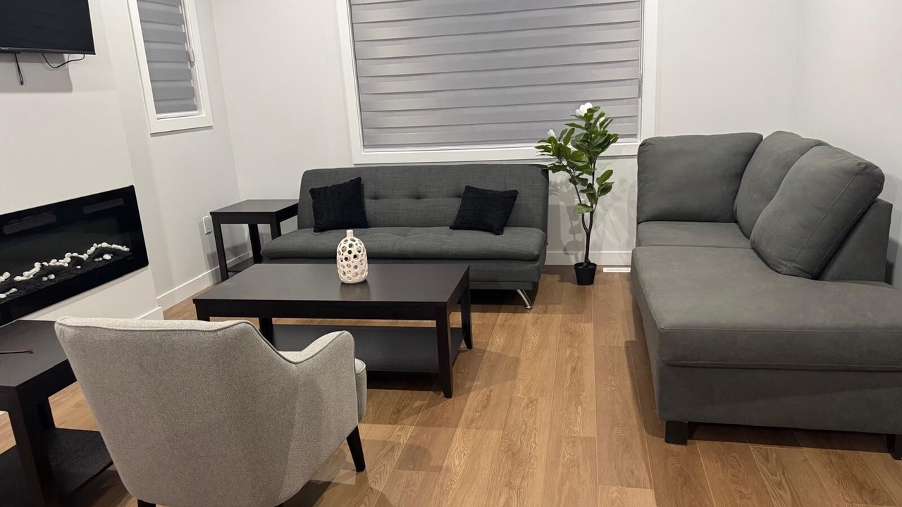 Photo of Livingroom in Northeast Edmonton
